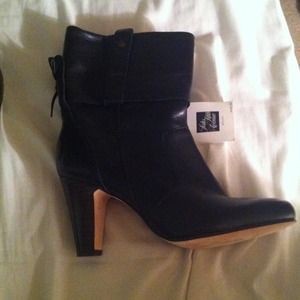 Reduced✂Brand new boots