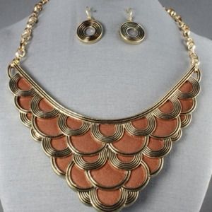 Necklace Set