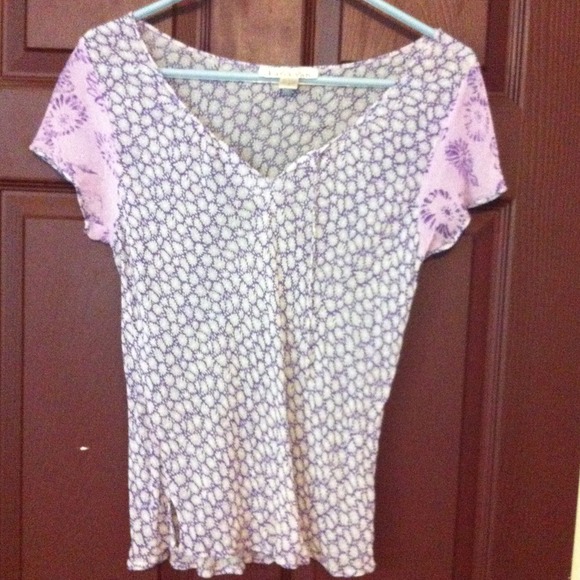 Flowered top and skirt in a bundle