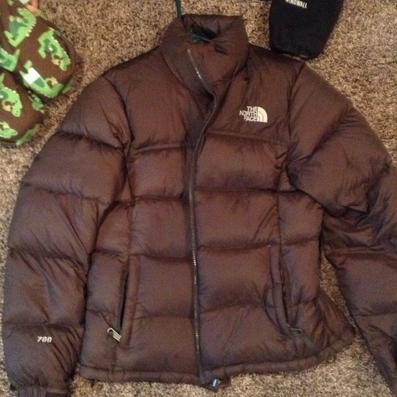 Just reduced!! North face woman's puffer coat