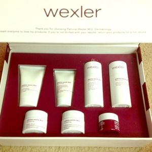 Wexler Universal Anti-Aging Solution BATH & BODY