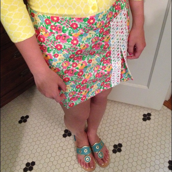 LILLY PULITZER DEALS  Shhh...check my closet