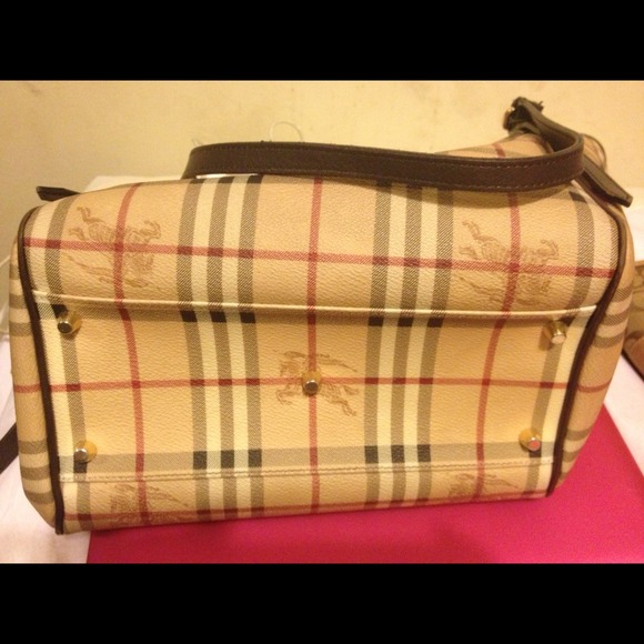 Sold - Picture 2 of 4