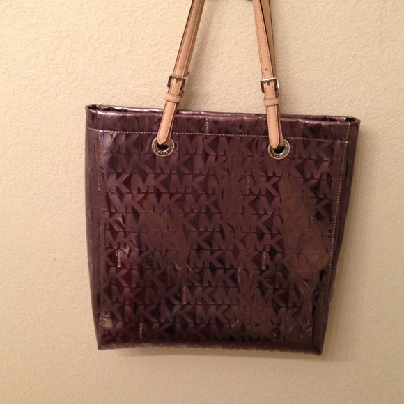 Michael Kors Shopper Tote
