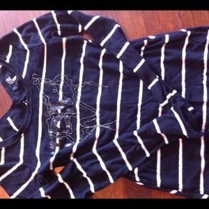 Ladies fox shirt. Hardly ever worn.