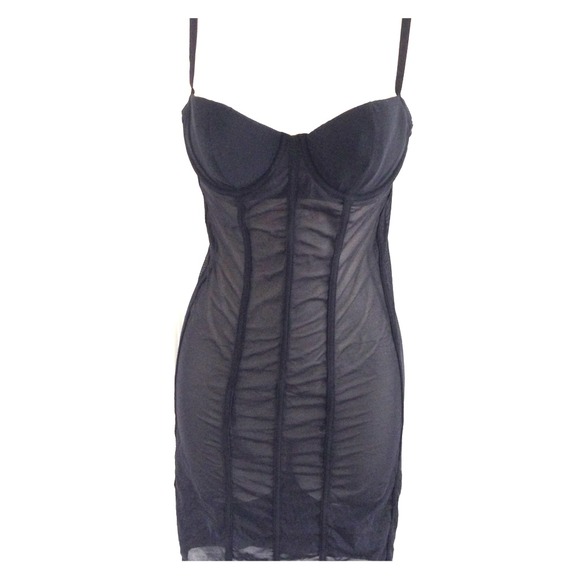 🆕 Victoria Secret black slip