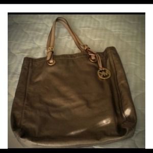 AUTHENTIC MK PURSE