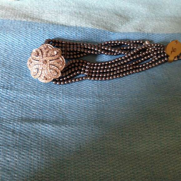 Necklace - Picture 2 of 4