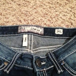 BKE Starlite Jeans. 26 around waist. Long inseam.