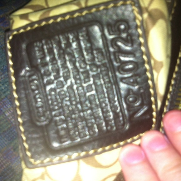 Authentic Coah purse - Picture 2 of 4