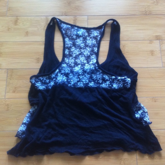 Crop top - Picture 3 of 3