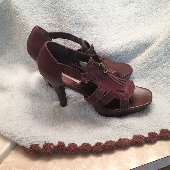 Brown Steve Madden Sandals