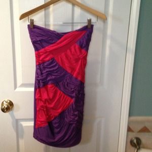 Strapless stretchy dress by Nikibiki