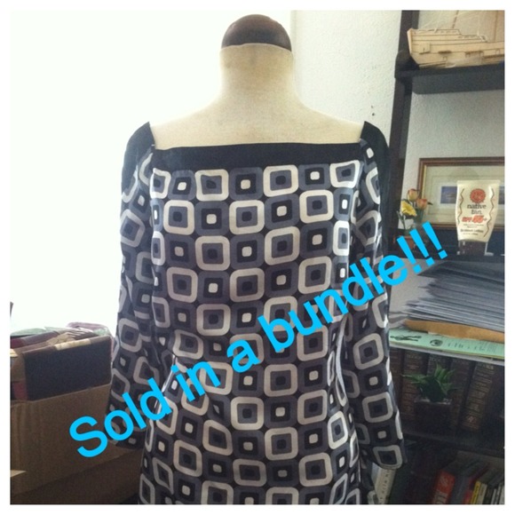 Tops - Top very stylish to wear with leggings or not!