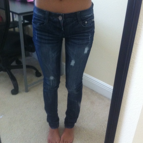 Skinny jeans - Picture 2 of 3