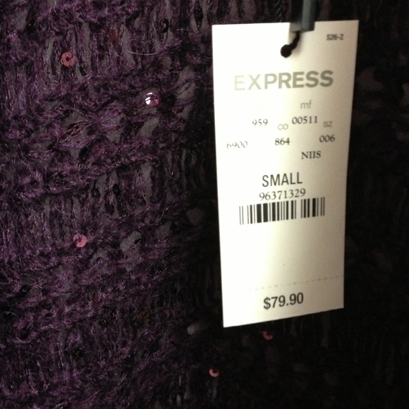 Sweater - Picture 2 of 4