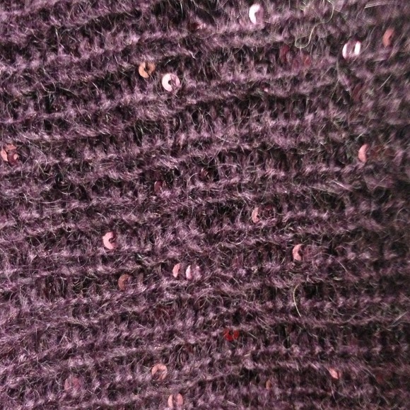 Sweater - Picture 3 of 4