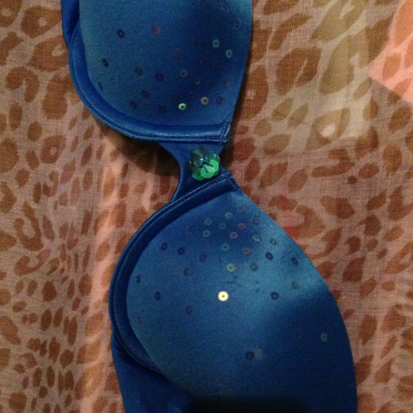 Bra - Picture 3 of 4
