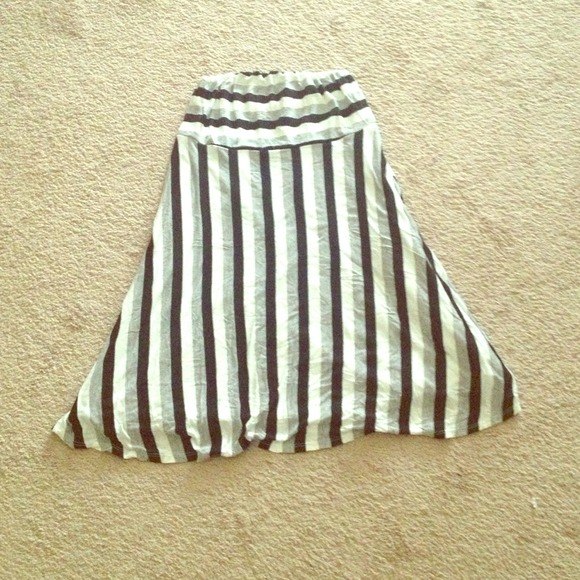 Super cute tube dress! Fits like a 14/16