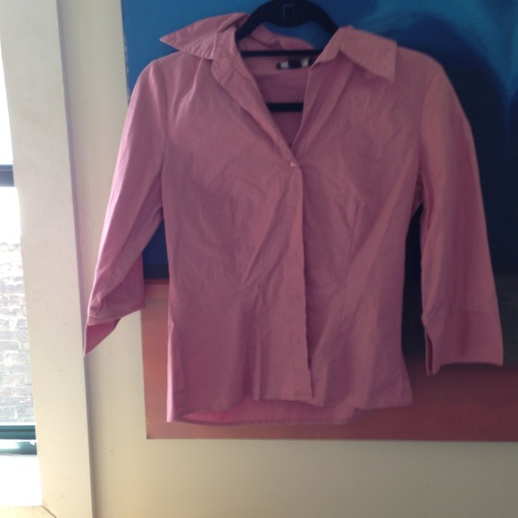 3/4 sleeve pink ribbed button up