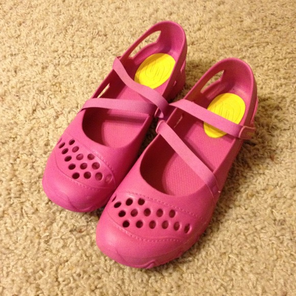Bright pink Mary Jane Skechers