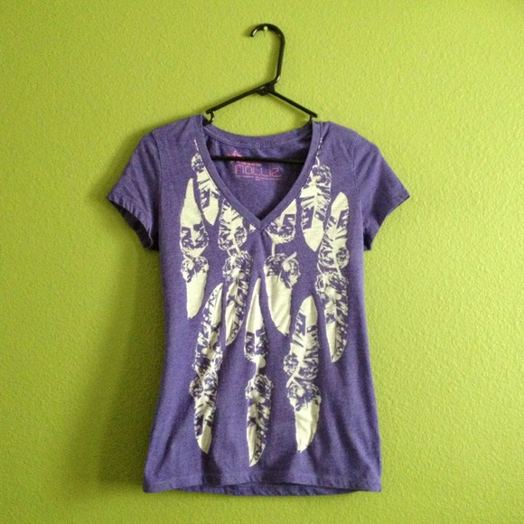 Purple Nollie feather t-shirt