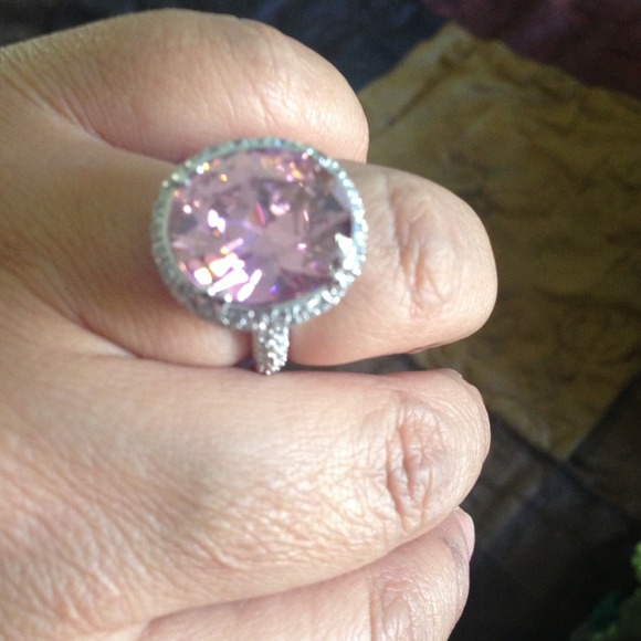 Gorgeous sterling pave ring SOLD