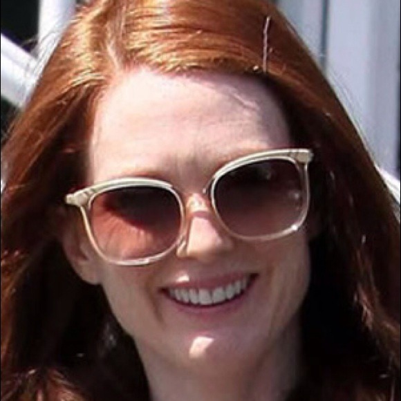 Chloe Accessories - Gorgeous Neutral Chloe Sunglasses Chloe Accessories - Gorgeous Neutral Chloe Sunglasses