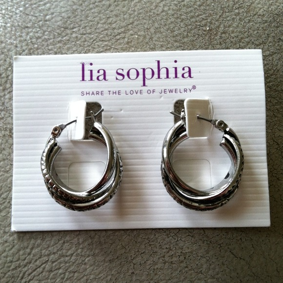 LS silver earrings & turquoise bracelet