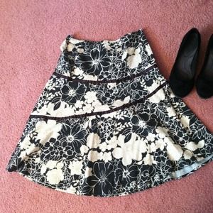 Black tan/white skirt