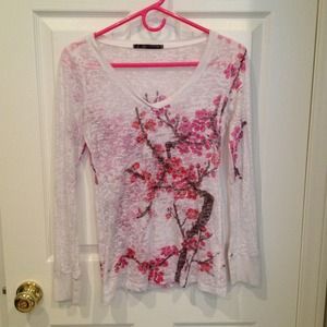 ❌SOLD❌Beautiful sheer cherry blossom shirt