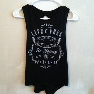 Live free, be young and wild muscle tee