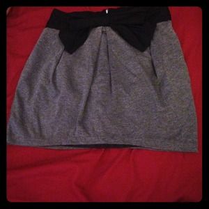 Grey and black bow skirt