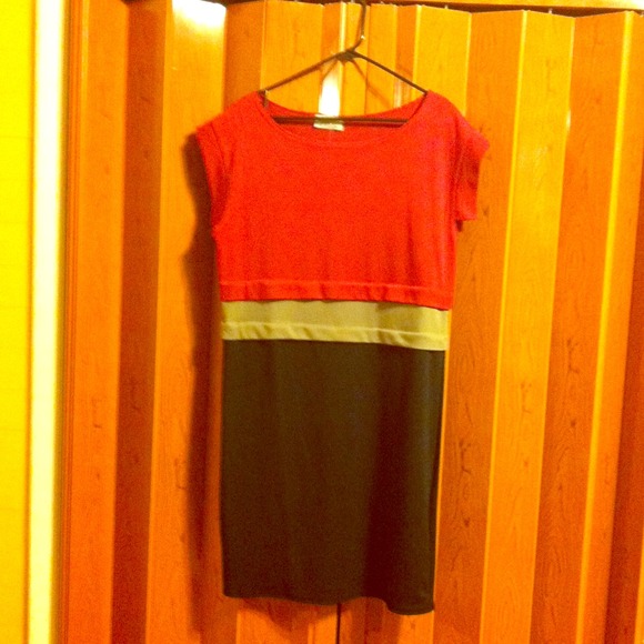 Cap sleeve mini dress