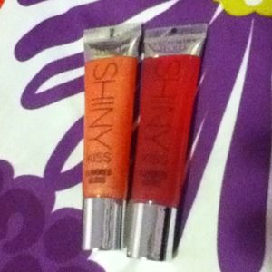 1 Victoria secret lip glosses