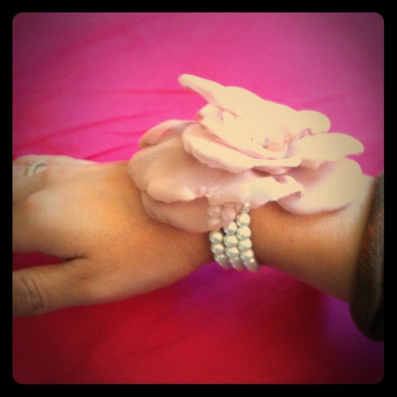 Pearl and fabric dusty pink rose bracelet