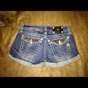 Miss Me Shorts size 28-these are on hold