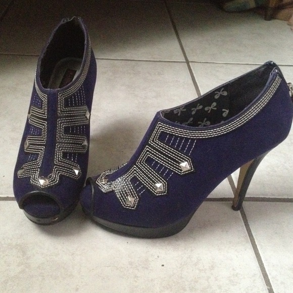 Dollhouse boot peep toe heels