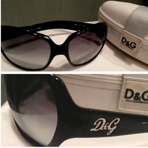 D&G authentic sunglasses with case