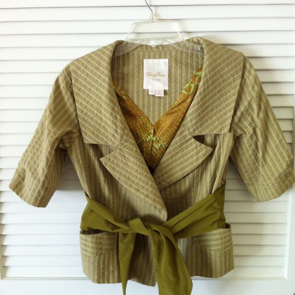 Tracy Reese cropped sleeve blazer.