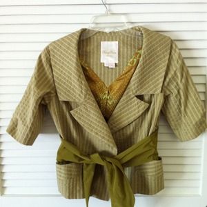 Tracy Reese cropped sleeve blazer.