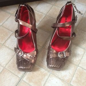 Bronze sexy shoes
