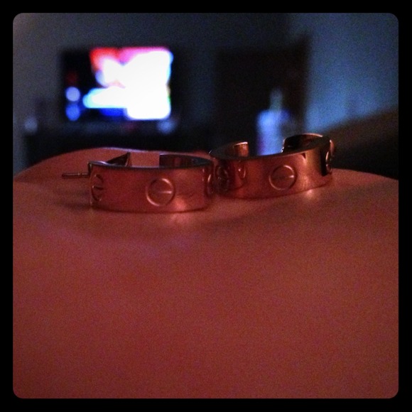 Rose gold love earrings