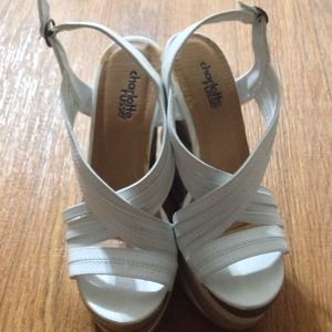 White summer wedge