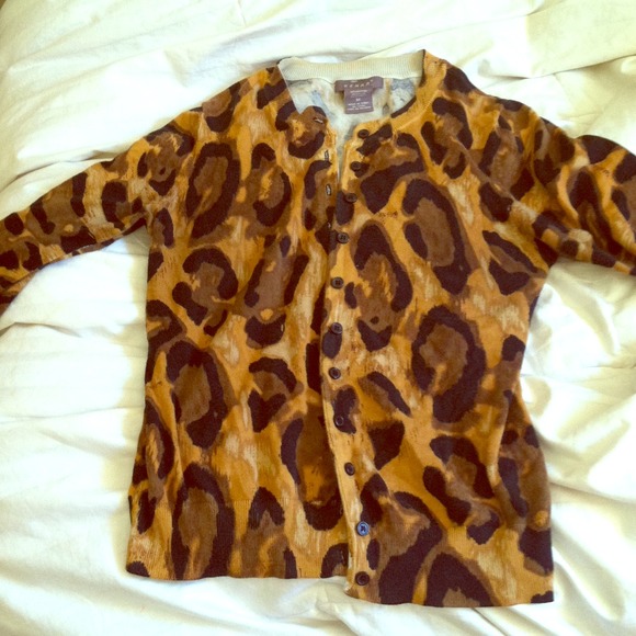Kenar  cheetah print button up cardigan