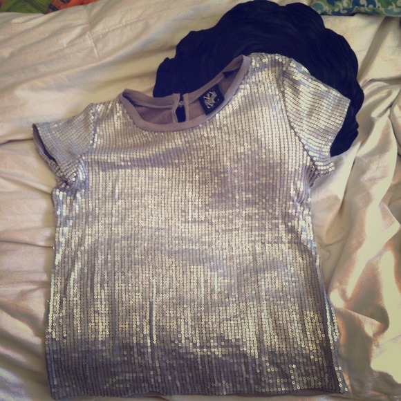 New York and company sequin silver top