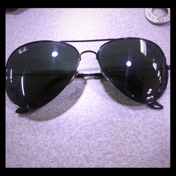 Sold....Ray bans { inspired } Aviator