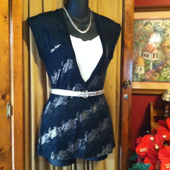 Calvin Klein Tops - 🌹🌹traded 🌹🌹