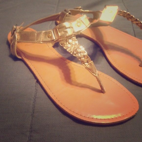 Gold flats