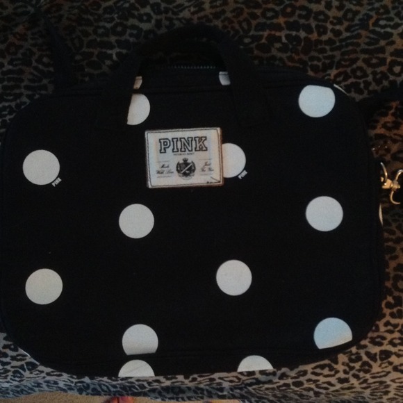🌟BLK VS PINK LAPTOP BAG🌟